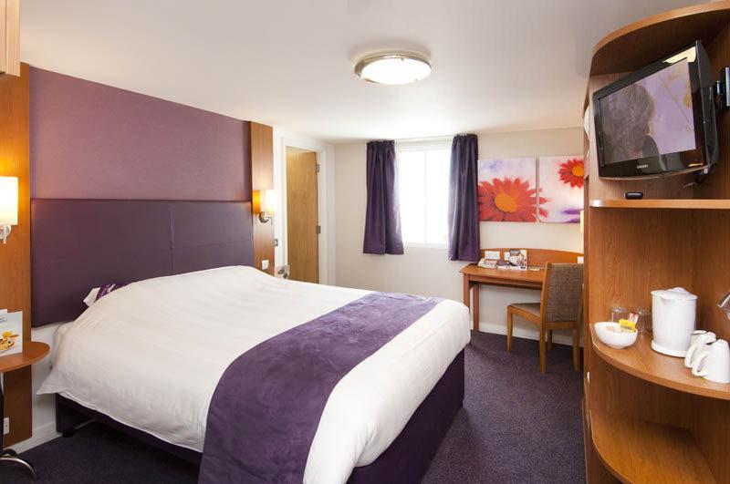 Premier Inn Aylesbury Luaran gambar